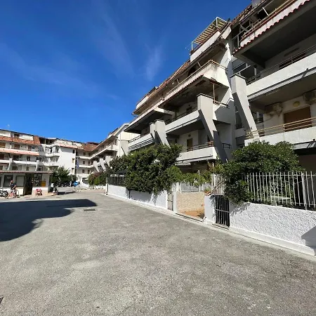 Brain Apartment Scalea - Parco Edil Blu-2